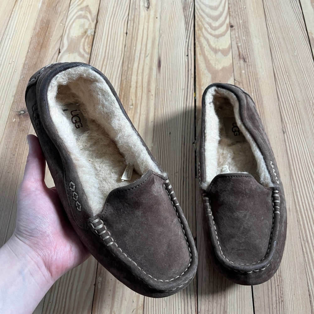 UGG Ansley Moccasin Slipper Womens 8 Chocolate Brown Suede Shearling 3312